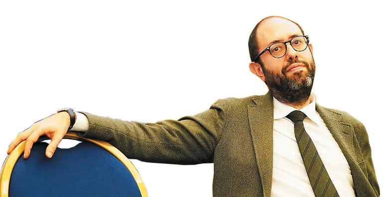 Nannicini: &laquo;Via quota cento e basta aiuti a pioggia. Serve un reddito di formazione&raquo;