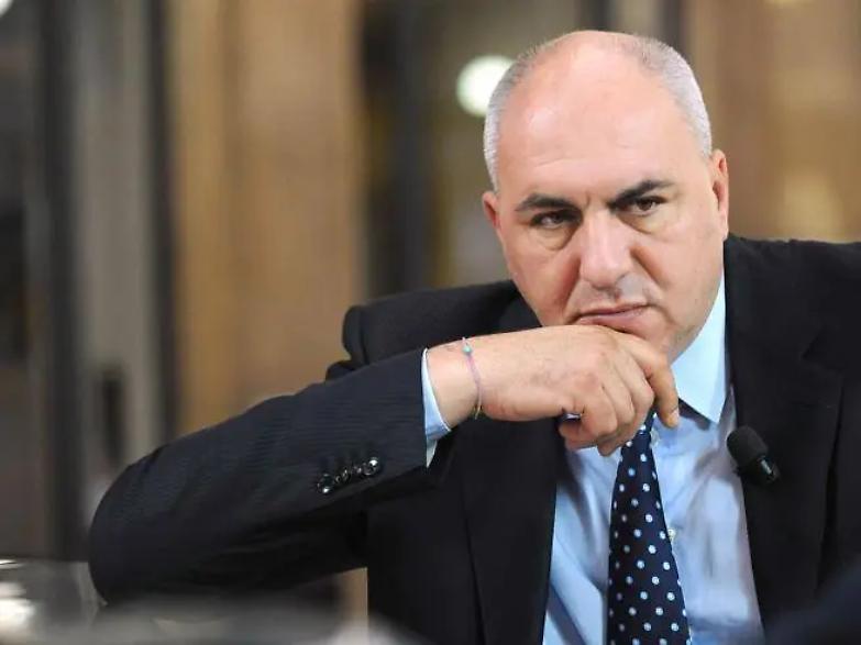 Crosetto bacchetta il governo: "No a un nuovo monopolio di Cdp, sbagliati tempi e modi della decisione"