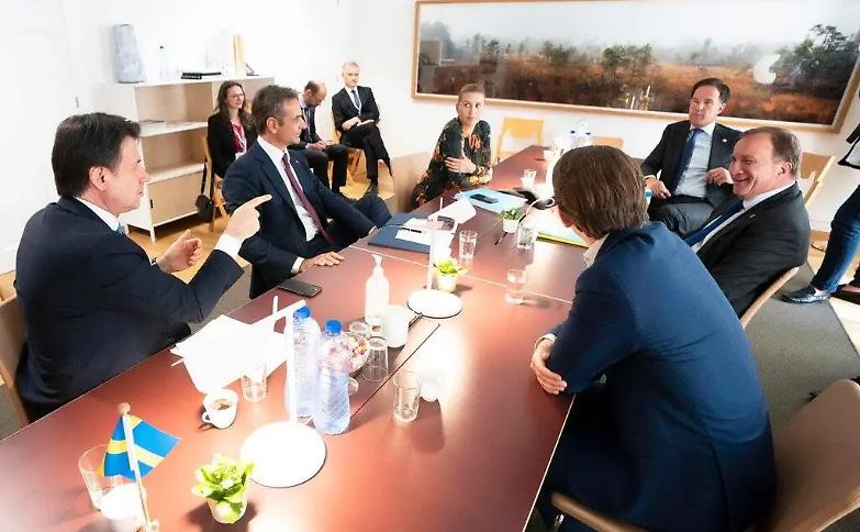 Consiglio Ue al rush finale, all'Italia 82 miliardi di sussidi e 127 di prestiti