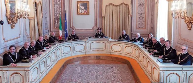 Beccato con dei rasoi rubati, la Consulta: la ricettazione di lieve entit&agrave; non &egrave; punibile