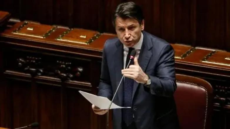 Proroga dello stato d'emergenza, Conte al Senato: &laquo;La pandemia non si &egrave; risolta&raquo;