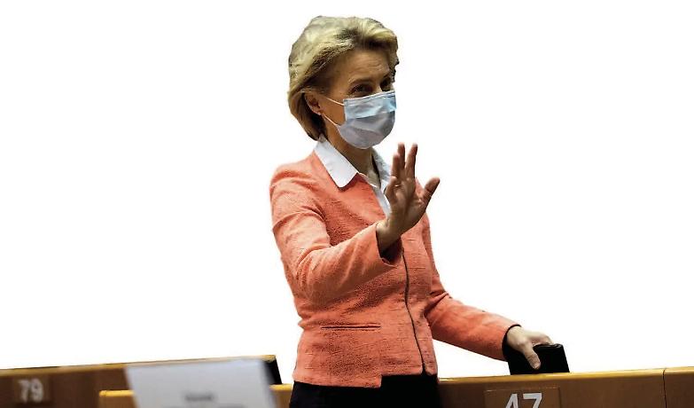 Ue: ora l&rsquo;Italia ha i soldi, il prestigio latita