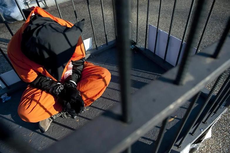 "La tortura in Italia esiste ed &egrave; un crimine del potere"