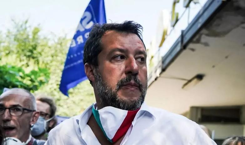 Dal Papeete al processo per la Open Arms, la parabola di Salvini