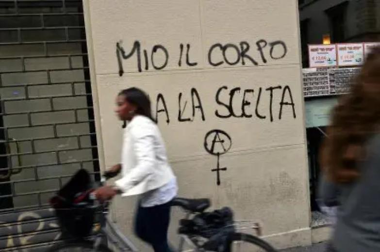 Pillola abortiva, stop al ricovero: sufficiente il day hospital