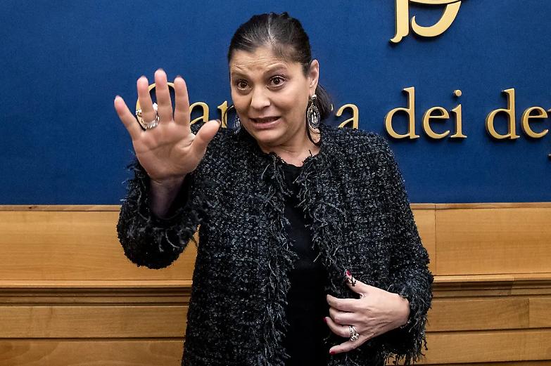 "La nomina &egrave; illegittima": gli avvocati di Catanzaro vincono la battaglia contro Jole Santelli