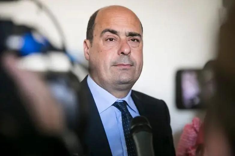 I fantasmi di Zingaretti: "Vogliono colpire il Pd e il governo"