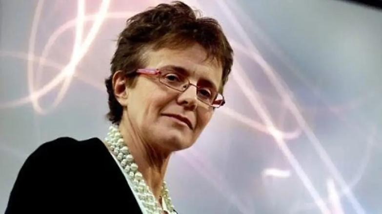 Elena Cattaneo: &laquo;Obbligo dei vaccini? Avremo davvero vinto quando persuaderemo anche gli scettici&raquo;