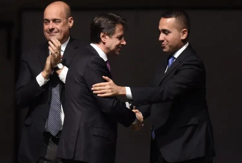 Zinga, Di Maio e Conte schivano la spallata di nemici interni e opposizioni
