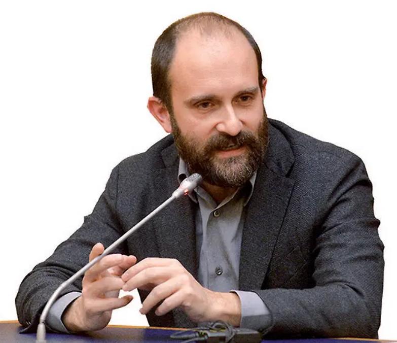 &laquo;Con questi decreti il Paese &egrave; un po&rsquo; pi&ugrave; civile. Adesso il Pd tiri fuori la sua vera anima&raquo;