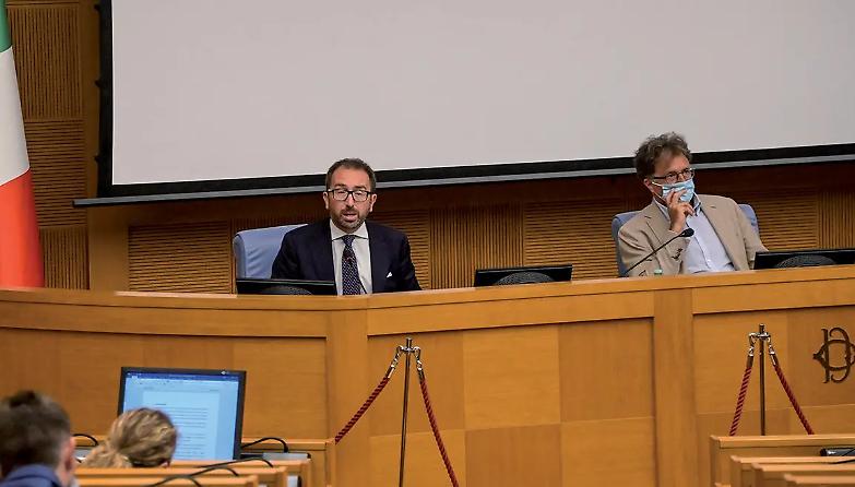 &laquo;Diritto di difesa a rischio. Cos&igrave; il ddl penale serve solo a umiliare l'avvocato&raquo;. L&rsquo;altol&agrave; di Cnf, Ocf e Ucpi