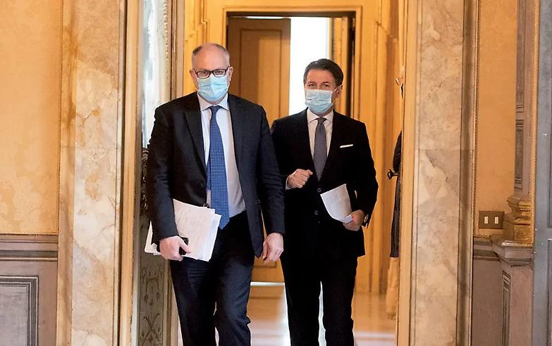 Il virus &ldquo; muta&rdquo; e la vecchia cura di Conte stavolta non basta