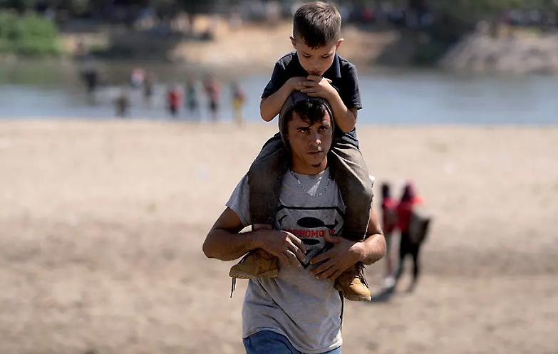 Oltre 500 i bimbi migranti separati dai loro genitori