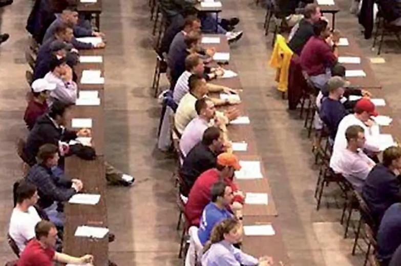 L&rsquo;appello del Cnf a Bonafede: &laquo;Si metta in sicurezza l&rsquo;esame da avvocato&raquo;