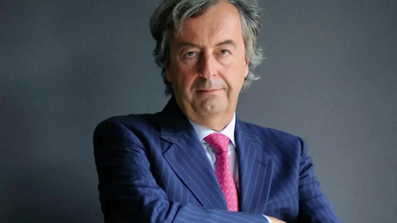 Per Lancet e Burioni con le scuole chiuse il contagio da Covid rallenta
