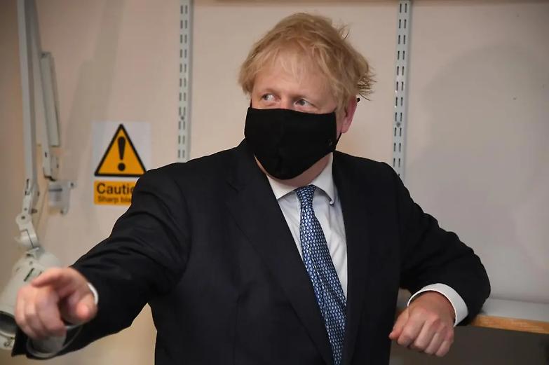 Un milione di casi in Regno Unito: Johnson annuncia un nuovo lockdown nazionale
