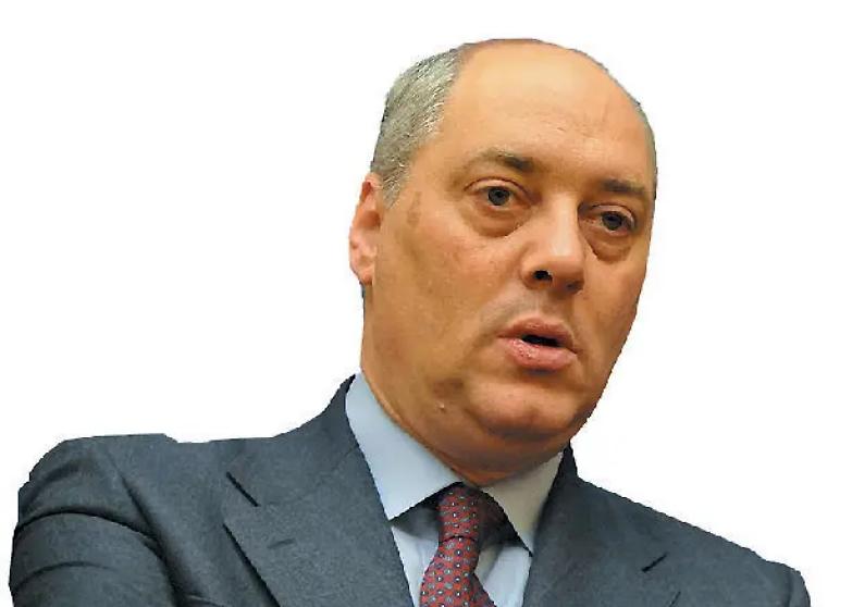 &laquo;Ma quale esercito? Togliete a De Luca la gestione della sanit&agrave;&raquo;