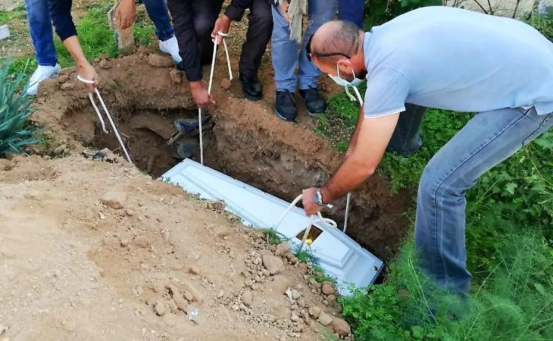 Il sindaco Martello saluta il piccolo Joseph: &laquo;Una foto dura per raccontare la realt&agrave;&raquo;