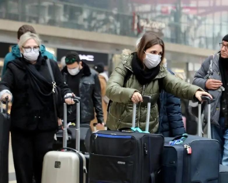 Covid, passa la linea dura: vietato spostarsi dal 21 dicembre al 6 gennaio