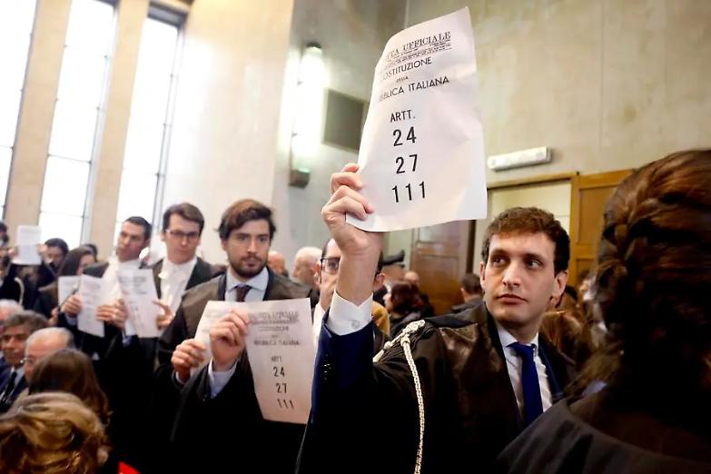 Camera penale in agitazione: &laquo;Diritto di difesa fortemente limitato&raquo;