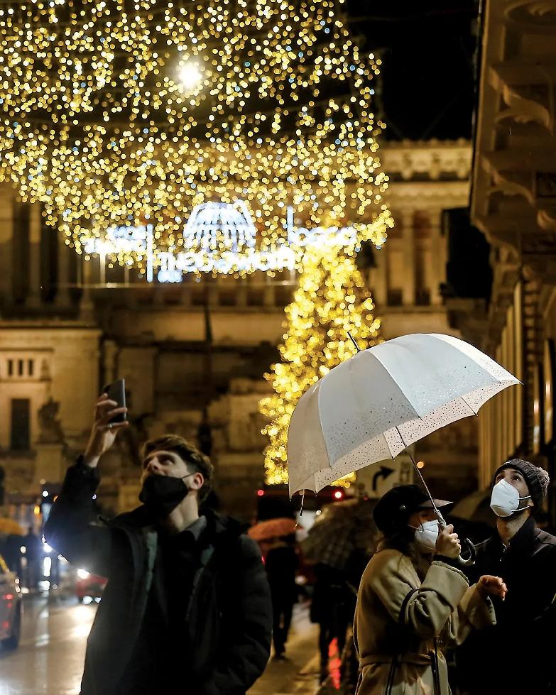 Covid, verso il s&igrave; agli spostamenti tra Comuni a Natale e Capodanno