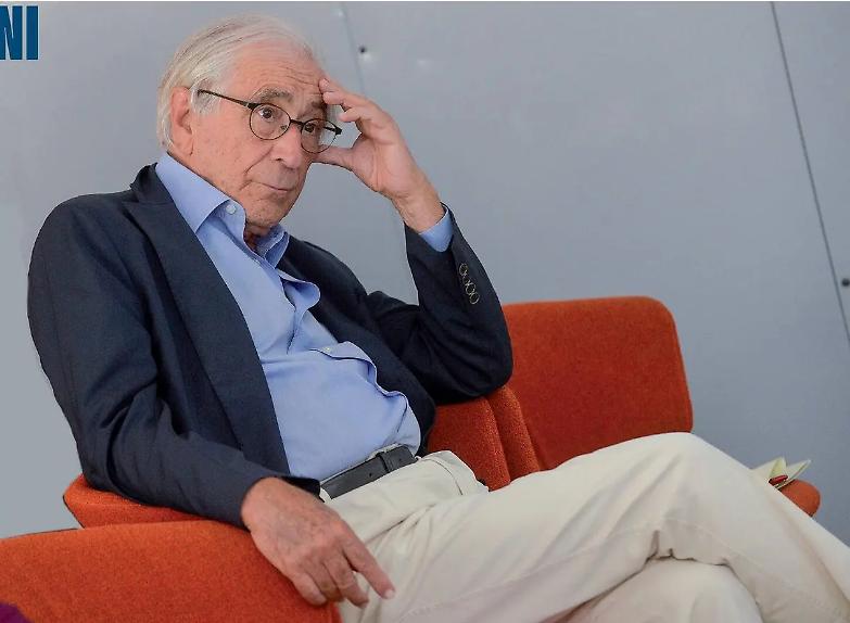 Parlamento, l&rsquo;affondo di Manzella