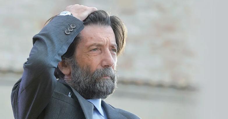 Cacciari: &laquo;Ma quale Renzi! &Egrave; Conte l'unico pericolo per Conte&raquo;