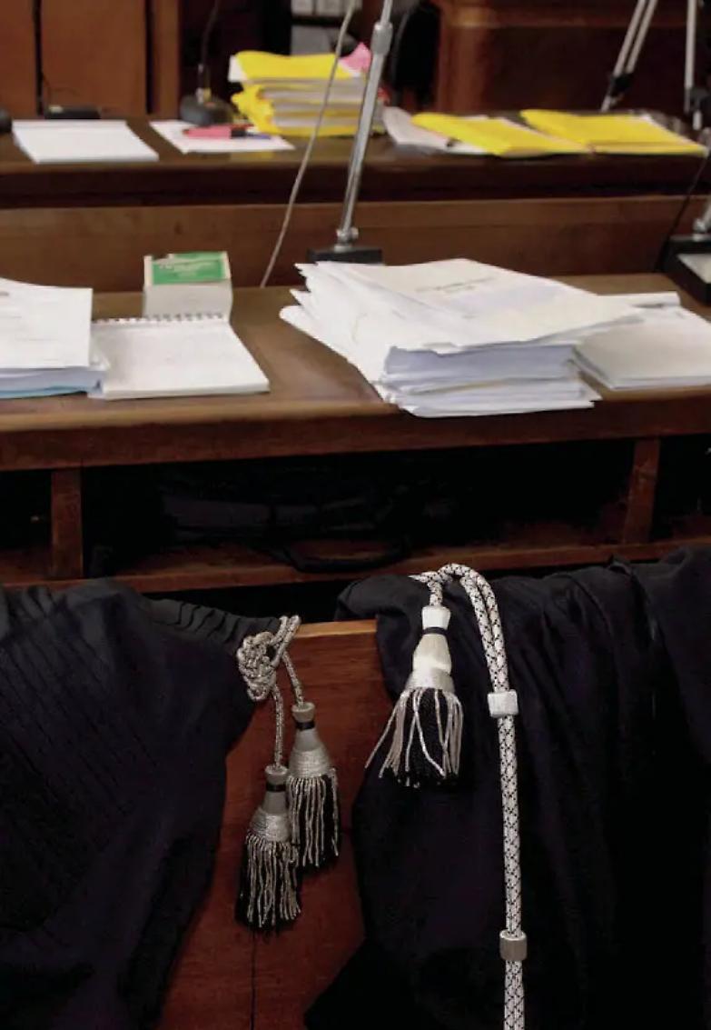 Magistrati fuori ruolo, altro che limiti: il ddl sul Csm li favorisce nella carriera