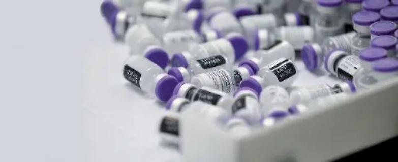 &laquo;Denunciare i &ldquo;big pharma&rdquo; per i vaccini? S&igrave;, ma avviare anche pressioni politiche&raquo;