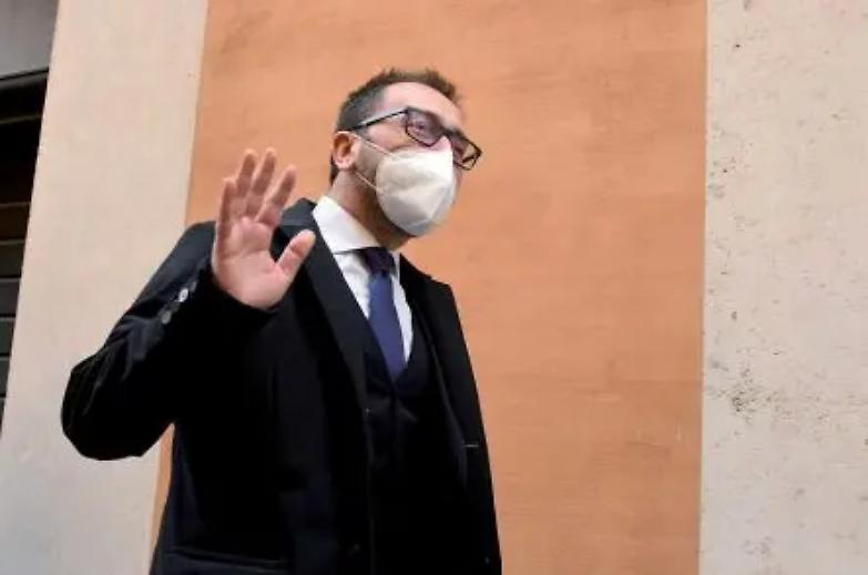 La trincea sulla giustizia per non far sbriciolare il Movimento 5 Stelle