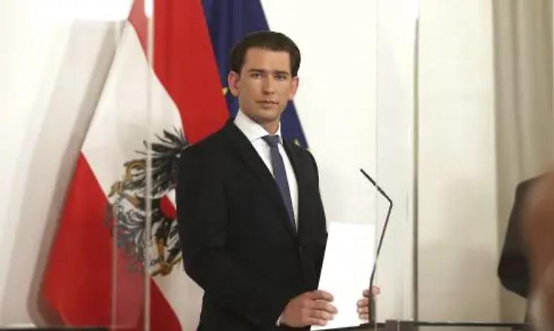 Vaccini, l'Austria si sgancia: "Non possiamo dipendere solo dall'Ue"