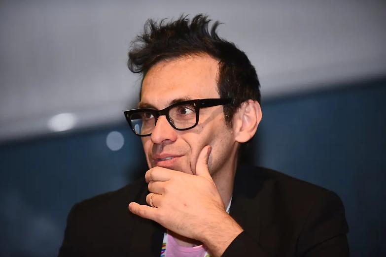 &laquo;Si pu&ograve; essere colpevoli e umani: &egrave; una contraddizione che solo la letteratura sa raccontare&raquo;