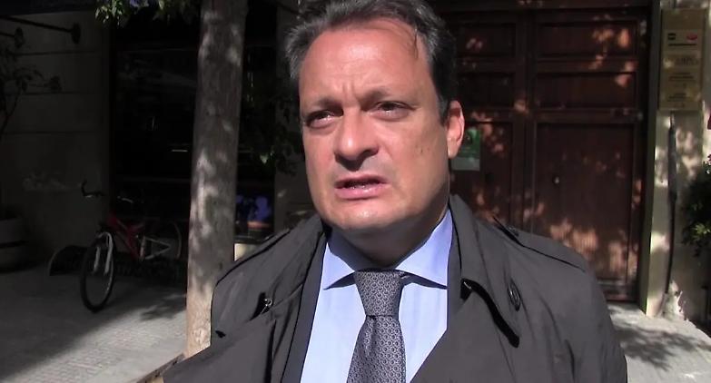 &laquo;Cos&igrave; i testi dell'accusa "spiavano" le mie telefonate&raquo;