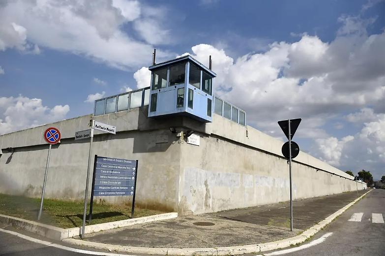 Rebibbia, affidamento ai servizi revocato: contest&ograve; le precarie condizioni igieniche in quarantena