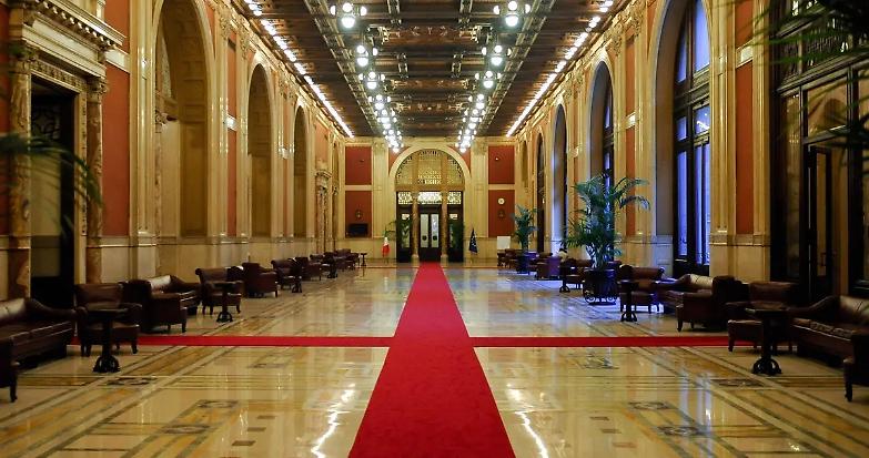 La commissione su toghe e politica? Che bella, inutile, idea...