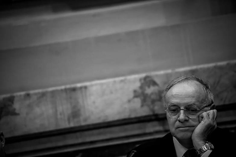 Caos Csm, tra Davigo e Morra volano gli stracci