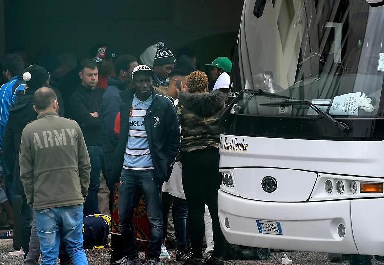 Richiedenti asilo, &egrave; peggiorato l&rsquo;accesso al sistema abitativo