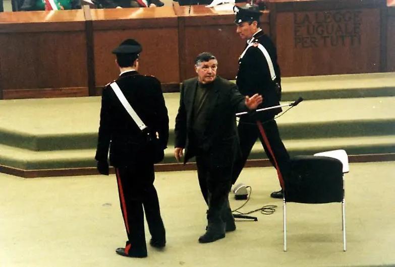 Svarione al processo trattativa, il Pg attribuisce l'agendina di un altro boss a Tot&ograve; Riina