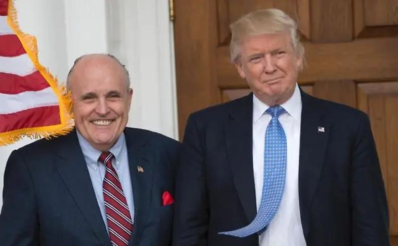 La Corte suprema sospende Rudy Giuliani dall'ordine degli avvocati
