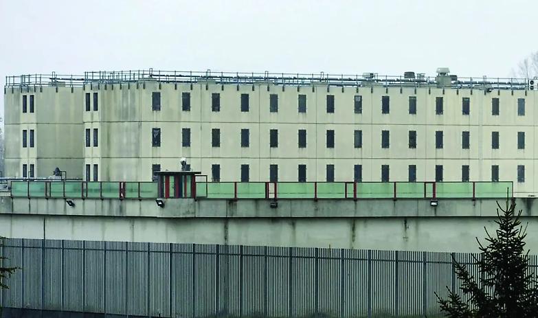 Dal no alle scarcerazioni allo sdegno per i pestaggi: ecco i professionisti dell&rsquo;indignazione