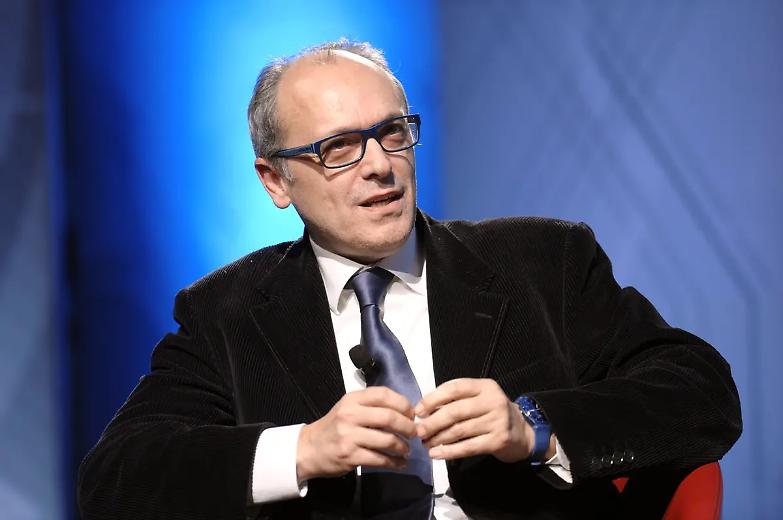 Corbellini: &laquo;Il green pass? Stiamo politicizzando il vaccino, i cittadini non sono sudditi&raquo;