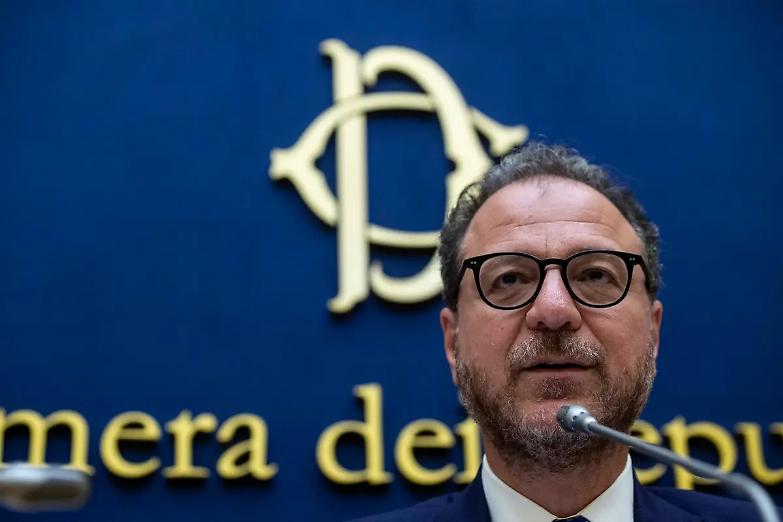 Mul&egrave;: &laquo;Rischio di cyberattacchi all&rsquo;Italia: ma la Difesa &egrave; pronta a respingerli&raquo;