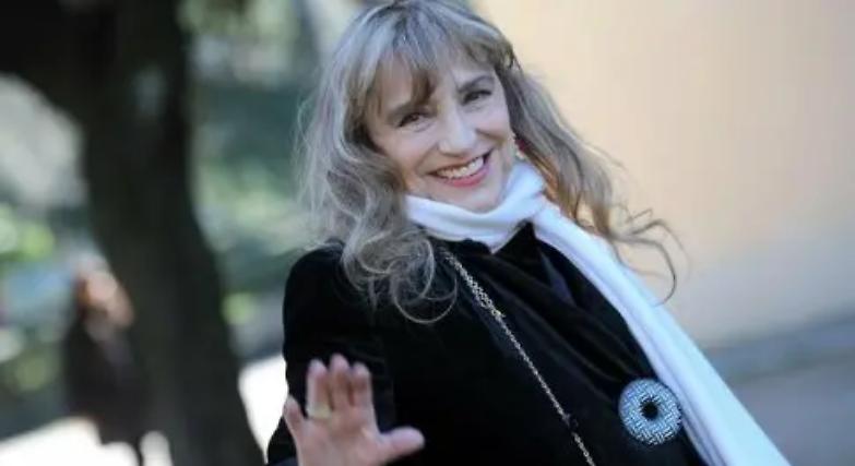 Lutto nel mondo dell'arte, morta Piera Degli Esposti