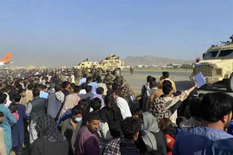 Ci sono 81 studentesse afghane iscritte alla Sapienza bloccate a Kabul