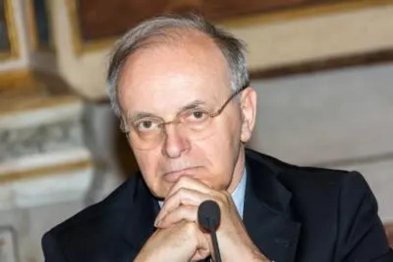 &laquo;Troppi avvocati!&raquo;. Davigo, ancora tu