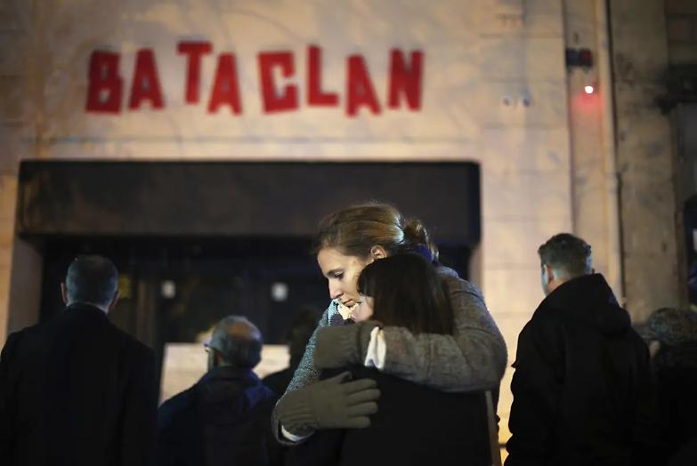 &laquo;Rispetteremo i diritti della difesa&raquo;. Al via il processo per le stragi del Bataclan