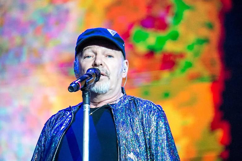 Vasco Rossi difende il figlio dopo la condanna: "Sentenza ingiusta"