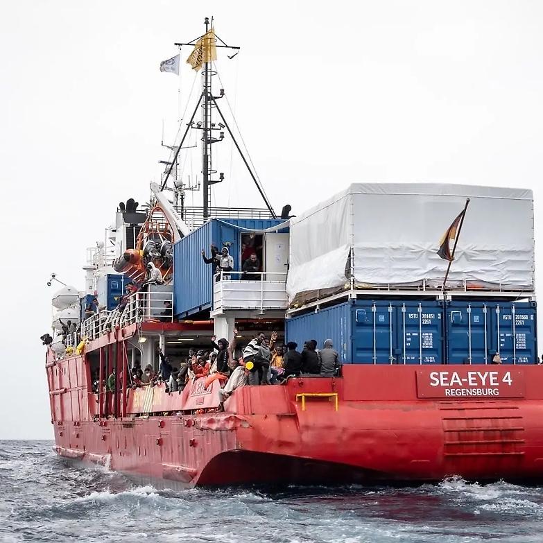 In arrivo 850 profughi a Trapani: segni di tortura sui migranti