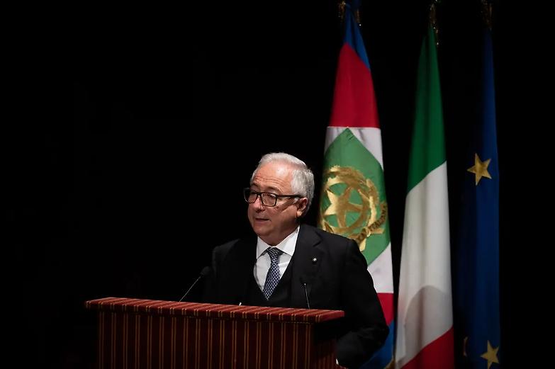 Draghi ai giudici amministrativi: &laquo;Veloci, che c&rsquo;&egrave; da attuare il Pnrr&raquo;