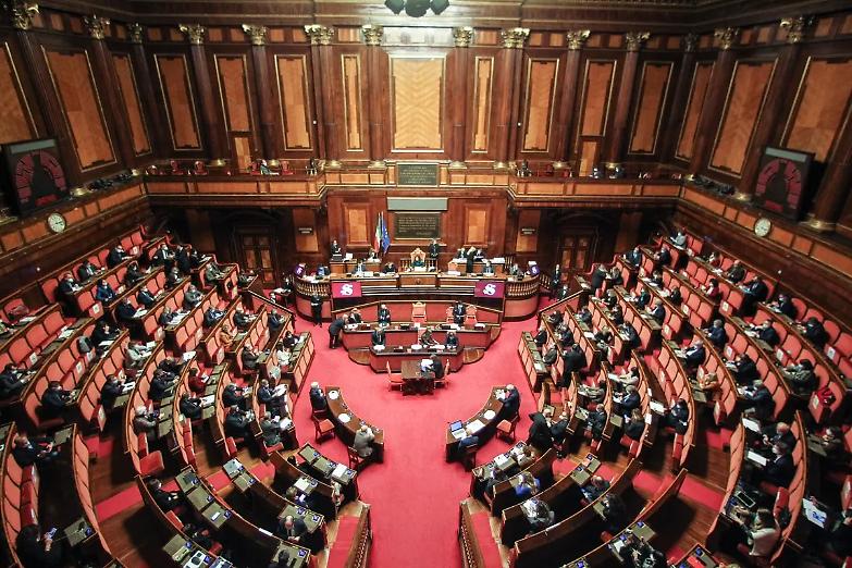 Contributo unificato, arriva l'alt della politica: &laquo;Norma pericolosa&raquo;